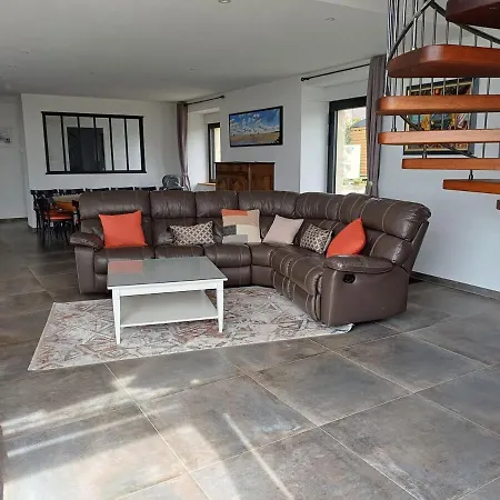 Holiday home Au Bon Coin De La Baie Vains